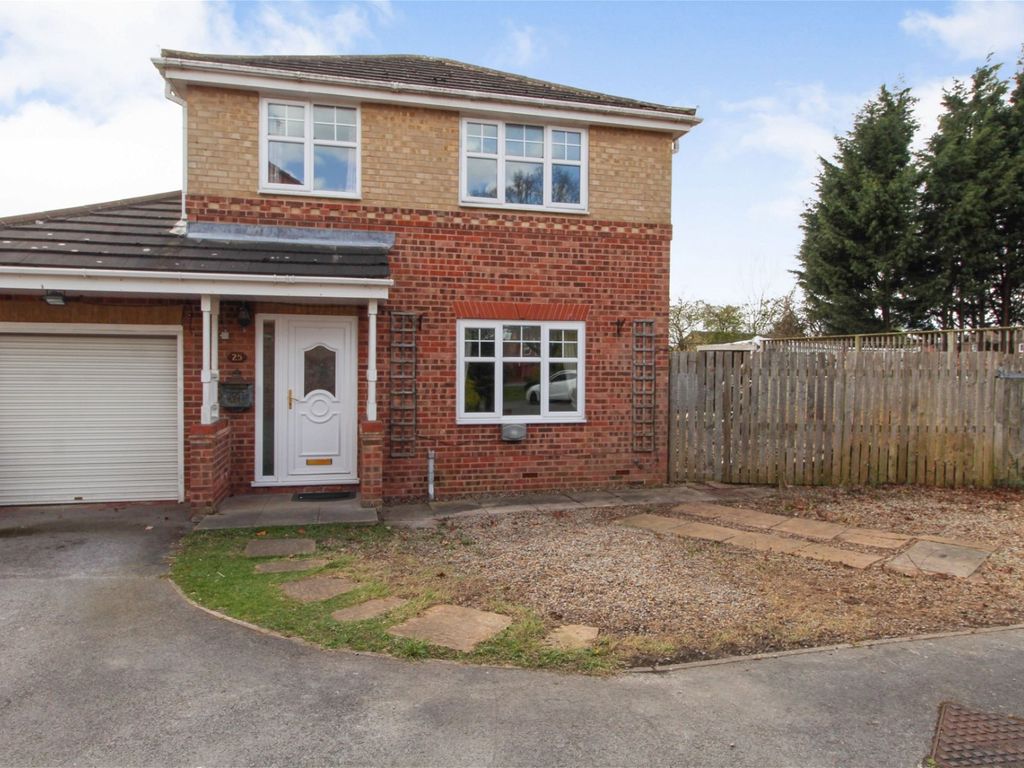 4 bed detached house for sale in Topcliffe Court, Selby YO8 Zoopla