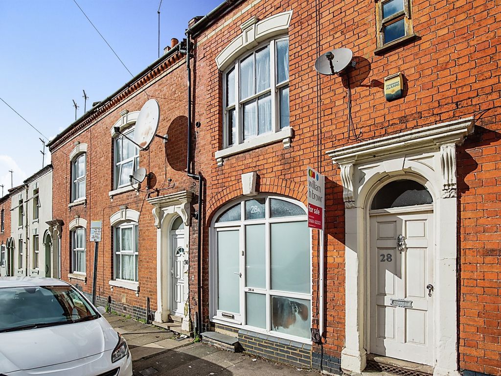 3 bed terraced house for sale in Louise Road, Northampton NN1 Zoopla