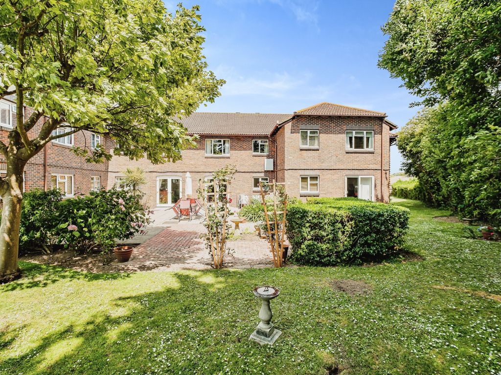 1 bed flat for sale in Freshbrook Road, Lancing, West Sussex BN15 Zoopla