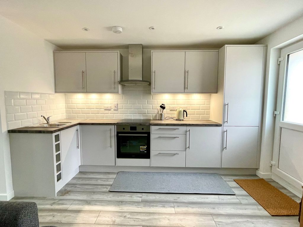 1 bed flat to rent in Brockhampton, Downhead Park, Milton Keynes MK15