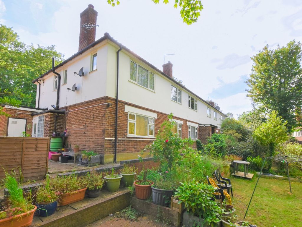 2 bed flat for sale in Dale Road, Purley CR8 Zoopla
