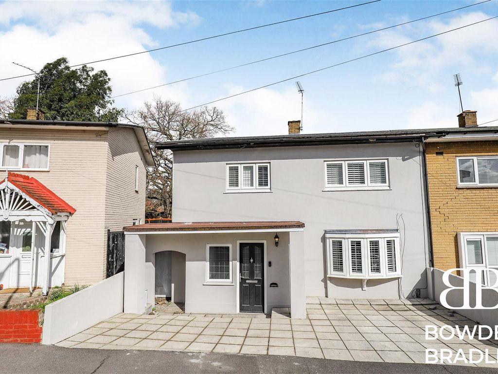 3 bed semidetached house for sale in Tudor Crescent, Ilford IG6, £450,000 Zoopla