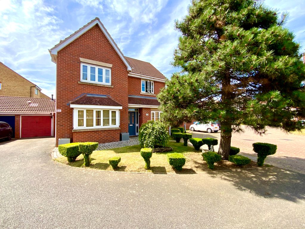 4 bed detached house for sale in Wilson Close, Daventry NN11 Zoopla