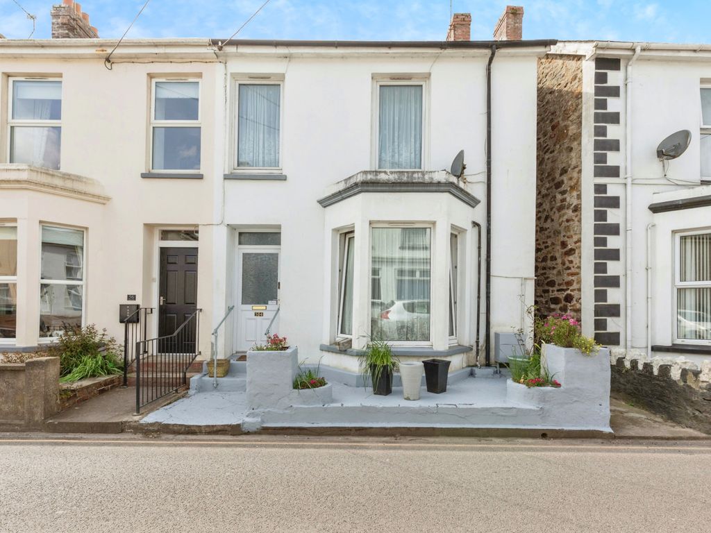 4 bed end terrace house for sale in Station Road, St. Blazey, Par, Cornwall PL24, £250,000 Zoopla