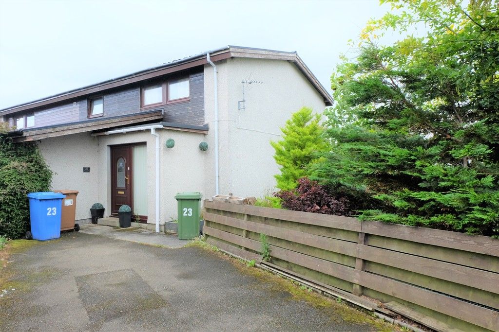 4 bed semidetached house for sale in John Kennedy Drive, Thurso KW14