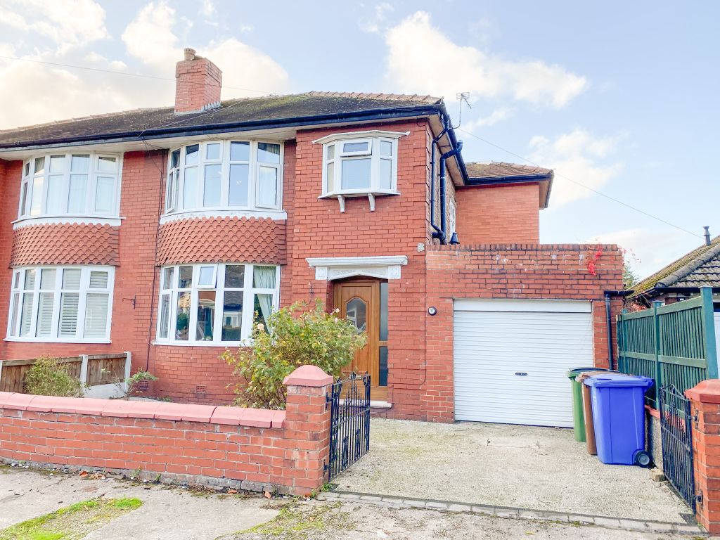 3 bed semidetached house for sale in Milwain Drive, Heaton Chapel