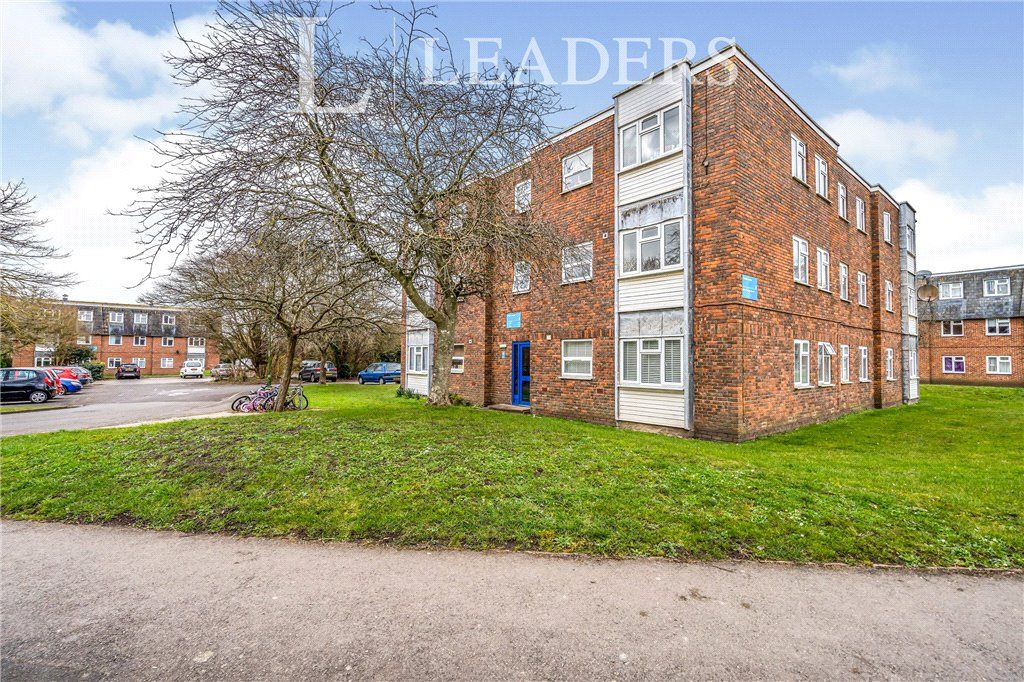 Charles Avenue, Chichester, West Sussex PO19