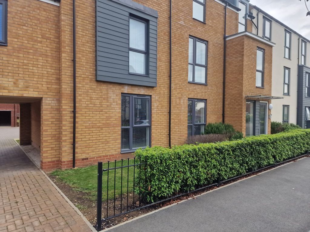1 bed flat for sale in Holt Avenue, Brooklands, Milton Keynes MK10, £