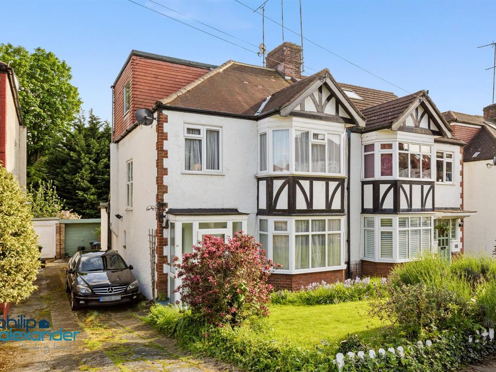 4 bed semidetached house for sale in Willow Walk, Winchmore Hill N21
