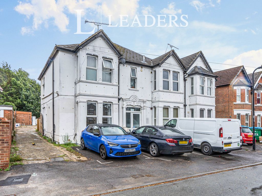 Studio to rent in Arthur Road, Shirley, Southampton SO15 Zoopla