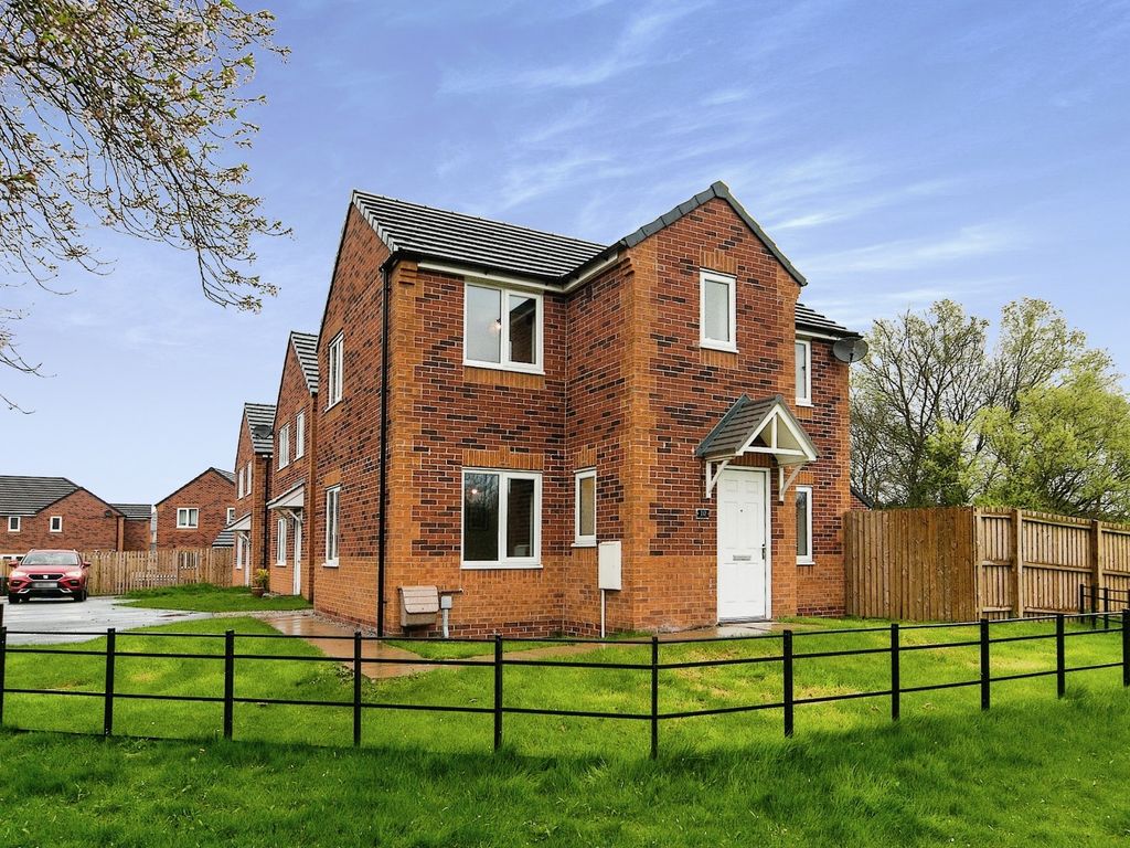3 bed detached house for sale in Beacon Park, Skelmersdale WN8 Zoopla
