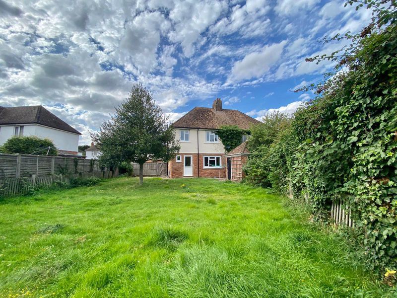 3 bed semidetached house for sale in Annesley Road, Newport Pagnell