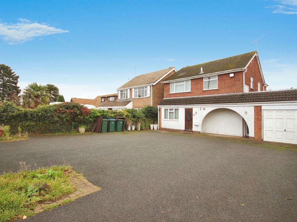 4 bed detached house for sale in Upper Eastern Green Lane, Eastern Green, Coventry CV5, £525,000