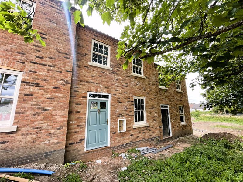 3 bed terraced house for sale in High Street, Epworth, Doncaster DN9 Zoopla
