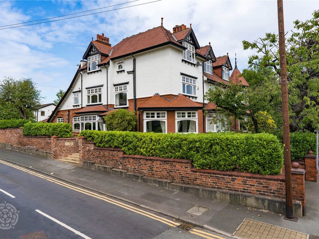 4 bed semidetached house for sale in Worsley Road, Swinton, Manchester
