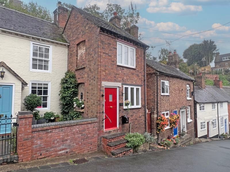 2 bed cottage for sale in Railway Street, Bridgnorth WV16, £230,000