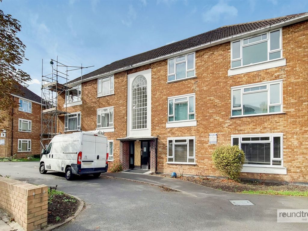 Sunnyhill Court Sunningfields Crescent Hendon NW4