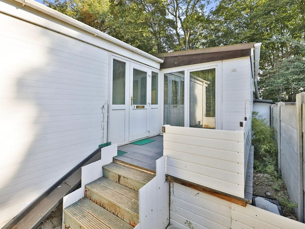 2 bed mobile/park home for sale in Tower Hill Park, Costessey, Norwich