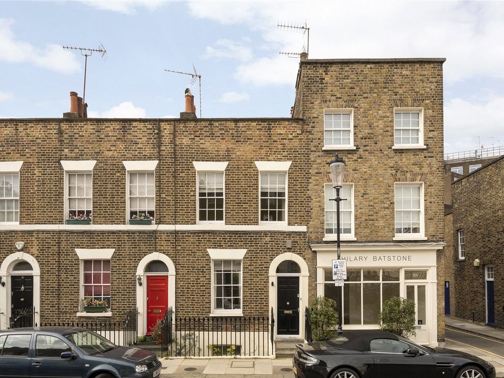 2 bed terraced house for sale in Bourne Street, Belgravia SW1W, £2,500,000 Zoopla