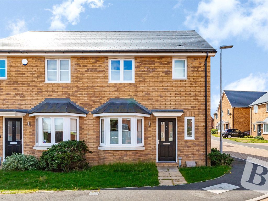3 bed semidetached house for sale in Hays Road, Gravesend, Kent DA12