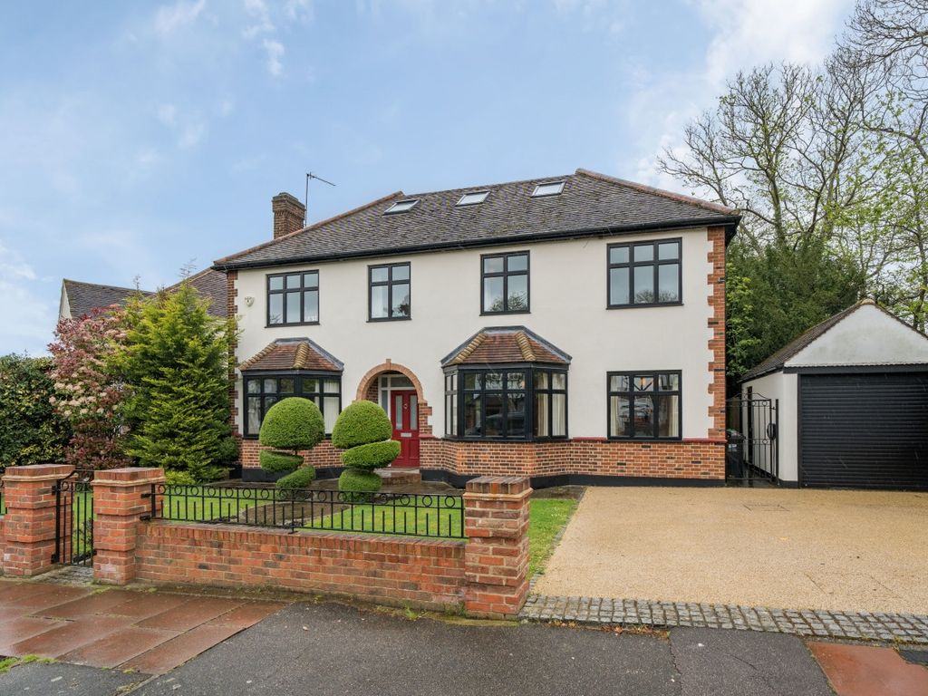 6 bed detached house for sale in Copse Avenue, West Wickham BR4 Zoopla