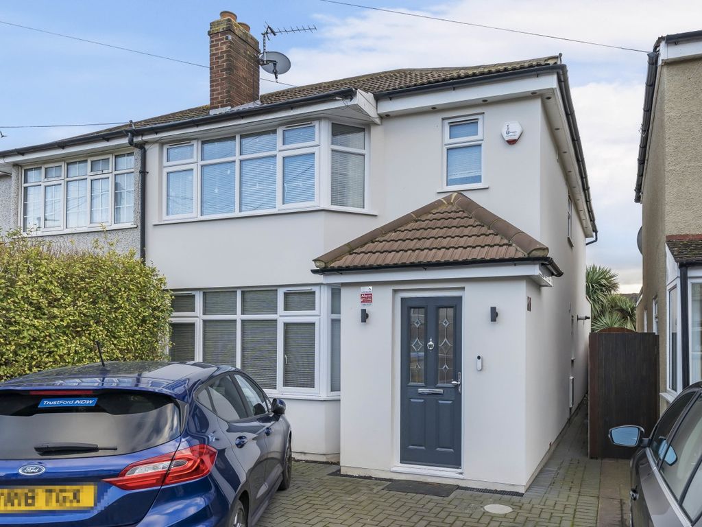 3 bed semidetached house to rent in Ingleton Avenue, Welling DA16 Zoopla