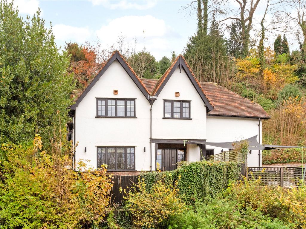 Great Quarry, Guildford, Surrey GU1  