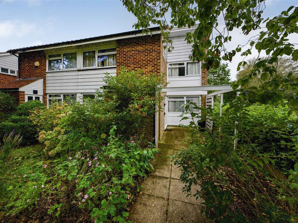 3 bed end terrace house for sale in Ashburnham Road, Ham, Richmond TW10