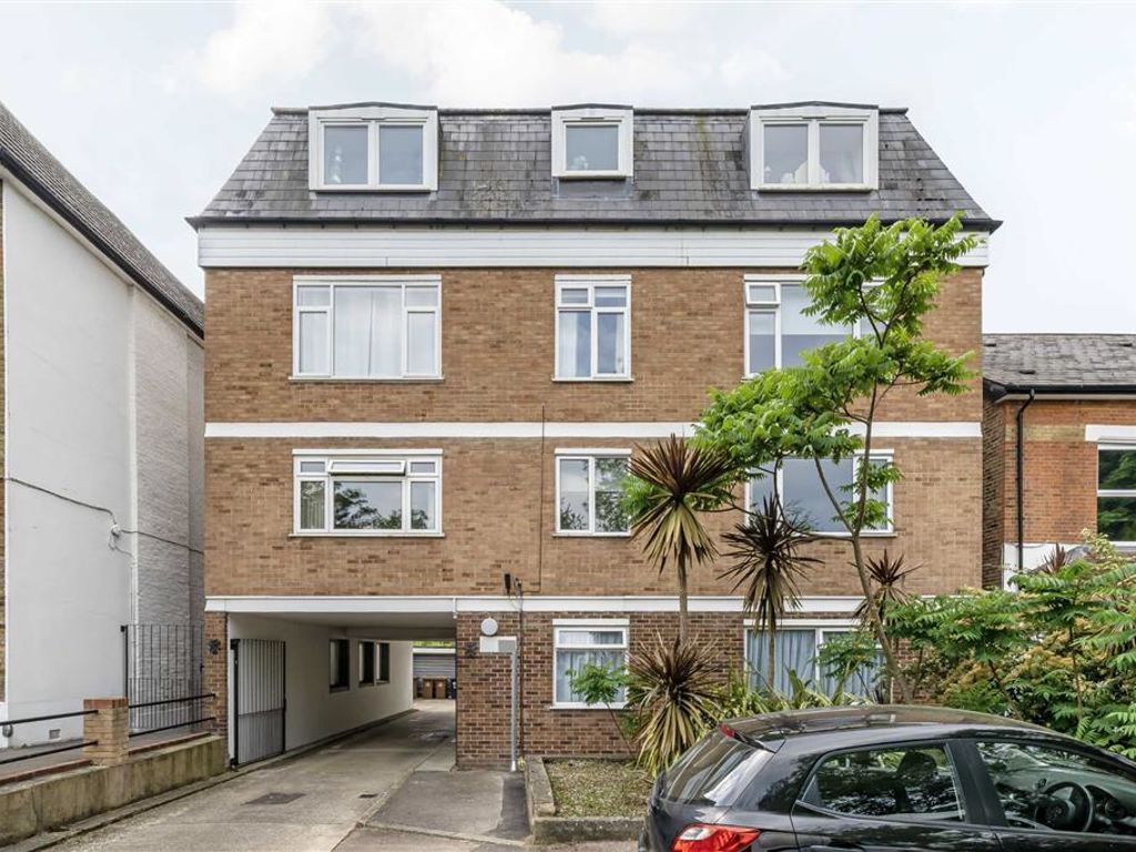 2 bed flat for sale in Burnt Ash Hill, London SE12 Zoopla
