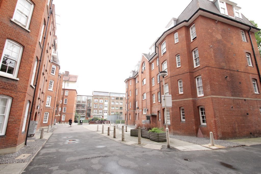 Clifton House, Club Row, Shoreditch E2  