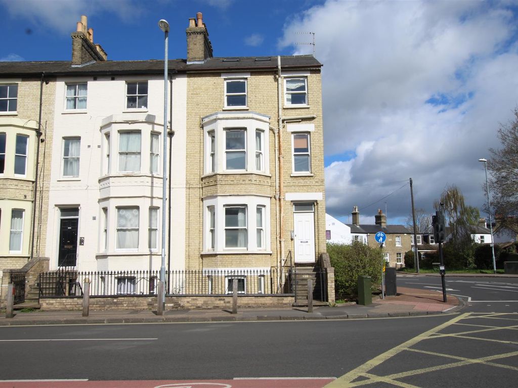 1 bed property to rent in Chesterton Road, Cambridge CB4, £1,200 pcm