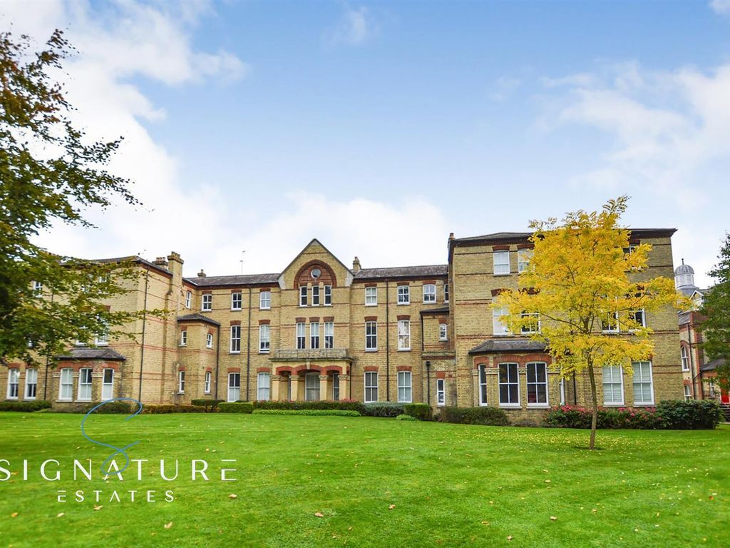 1 bed flat to rent in Leavesden Court, Mallard Road, Abbots Langley