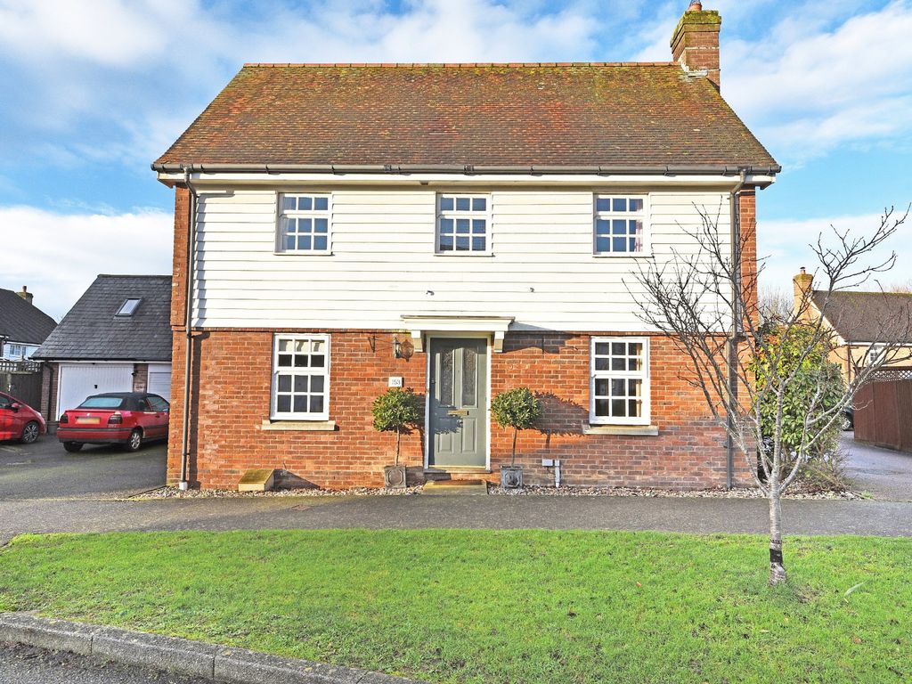 4 bed detached house for sale in Berrall Way, Billingshurst, West