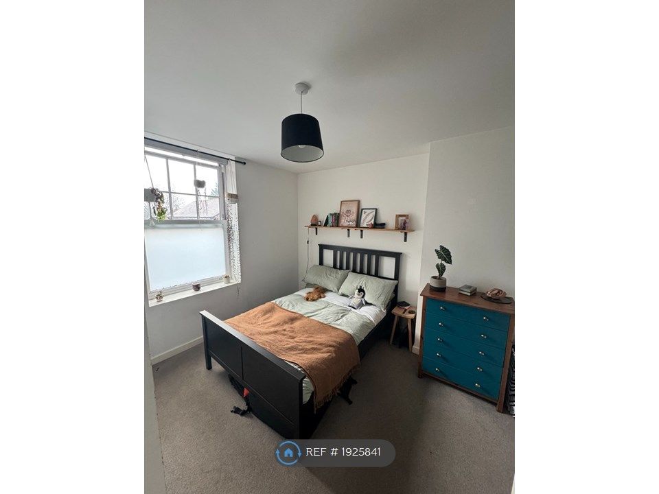 1 bed flat to rent in Ensbury Park Apartments, Bournemouth BH10, £825 pcm Zoopla