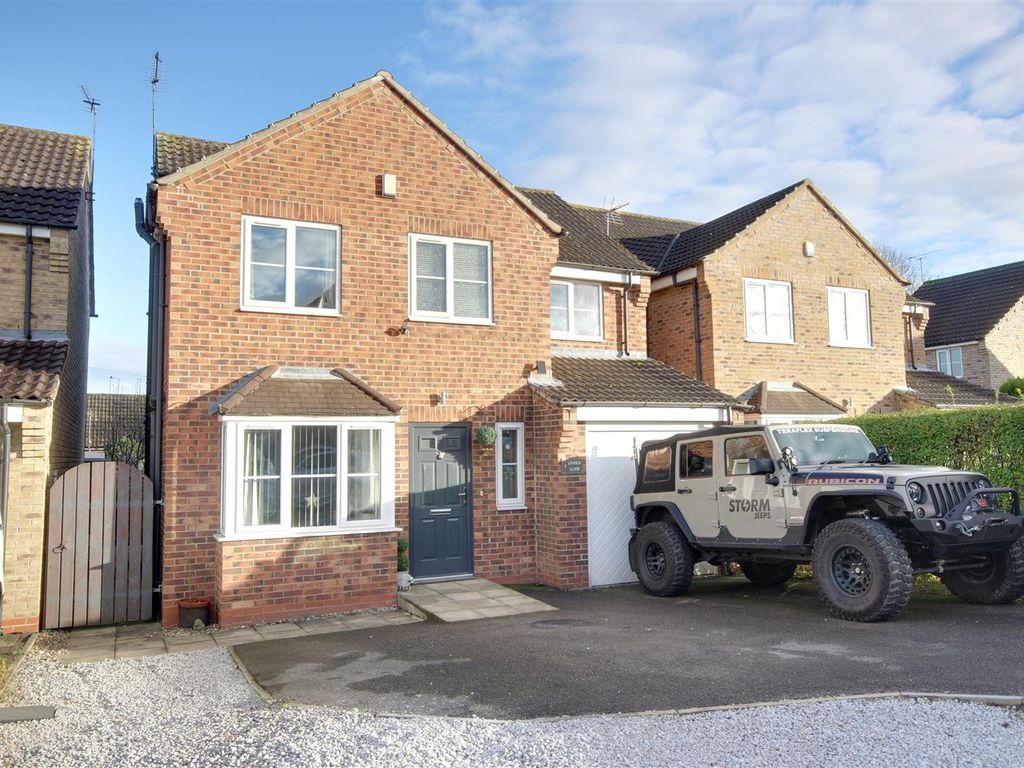 4 bed detached house for sale in Linden Close, Gilberdyke, Brough HU15