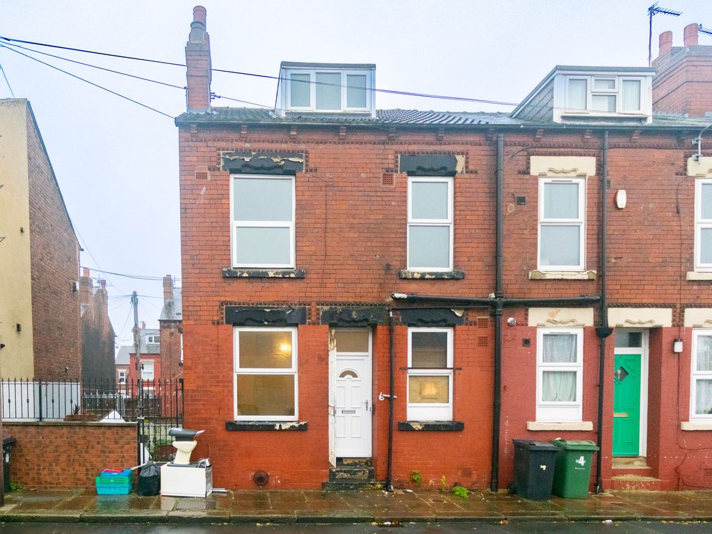 2 bed terraced house for sale in Charlton Grove, Leeds LS9 Zoopla