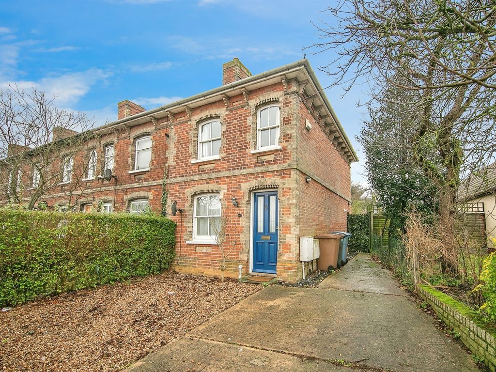2 bed end terrace house for sale in Egremont Street, Glemsford, Sudbury