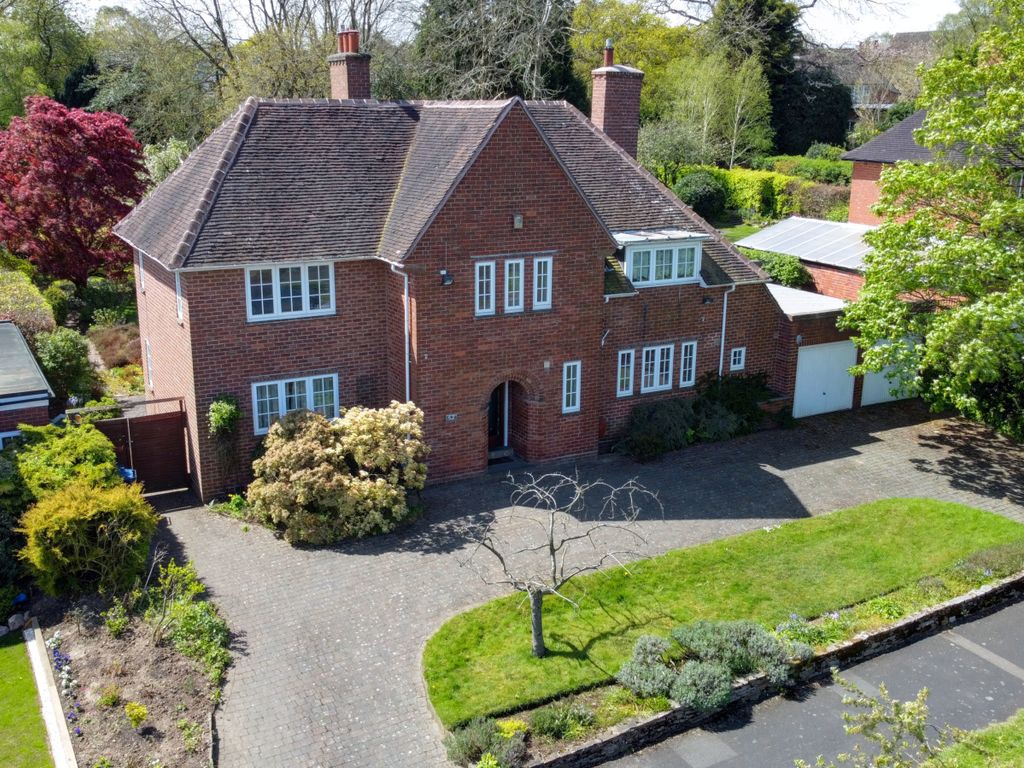 4 bed detached house for sale in Middle Park Road, Bournville Village