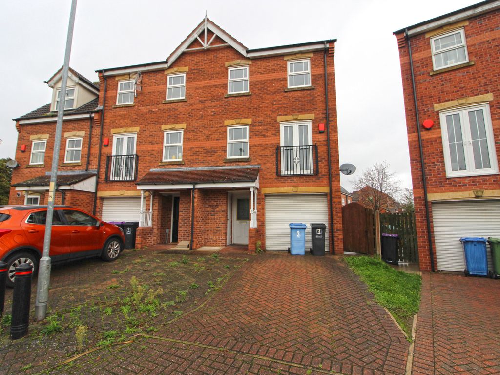 3 bed town house to rent in The Alders, Gainsborough DN21, £750 pcm