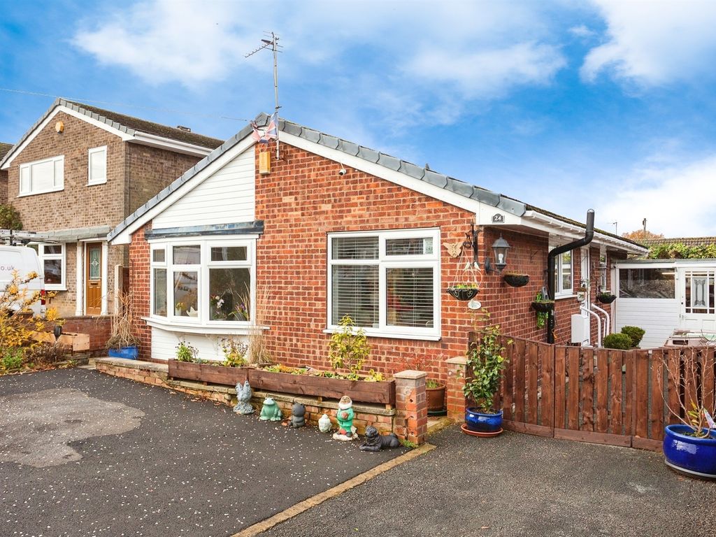 2 bed detached bungalow for sale in Springhill Avenue, Crofton