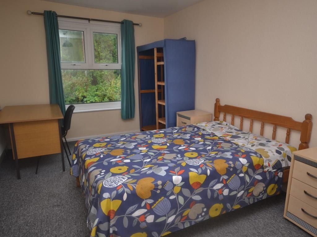 1 bed terraced house to rent in Rooms To Rent, Springfield Road EX4, £