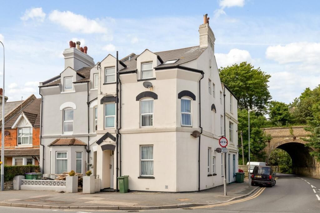 1 bed flat to rent in Seabrook Road, Hythe CT21, £825 pcm Zoopla