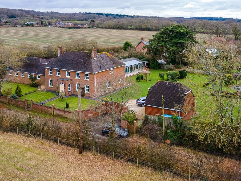 4 bed property for sale in Streets Lane, Crow, Ringwood BH24 Zoopla