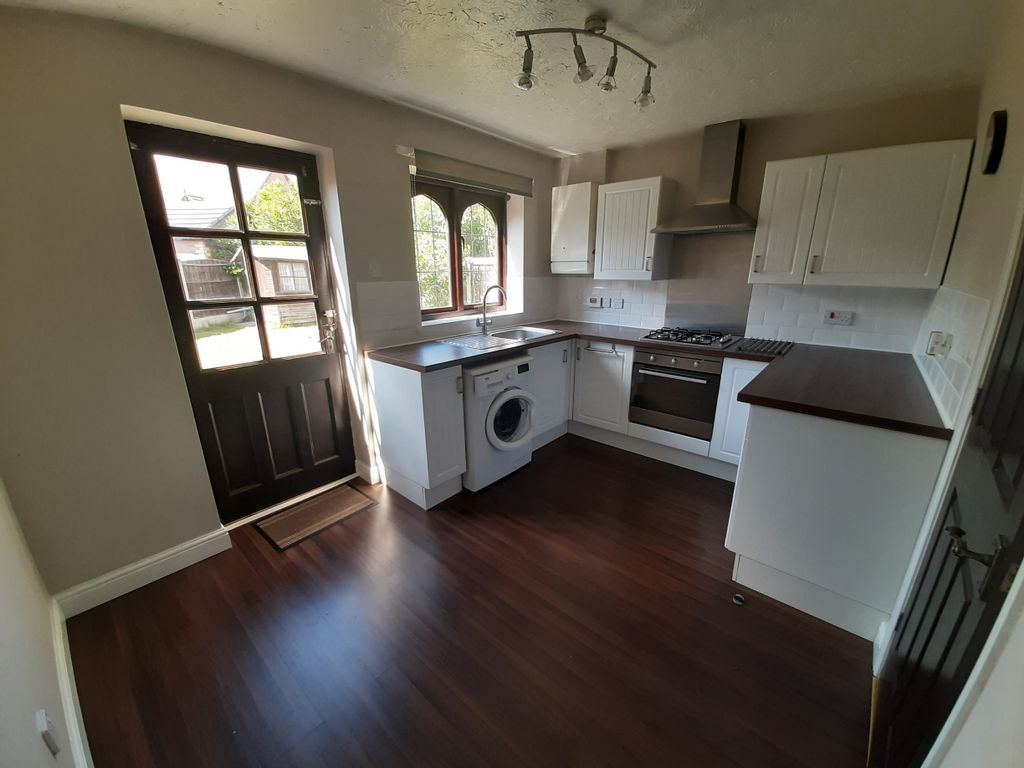 2 bed semidetached house to rent in Edencroft Drive, Edenthorpe, Doncaster DN3 Zoopla