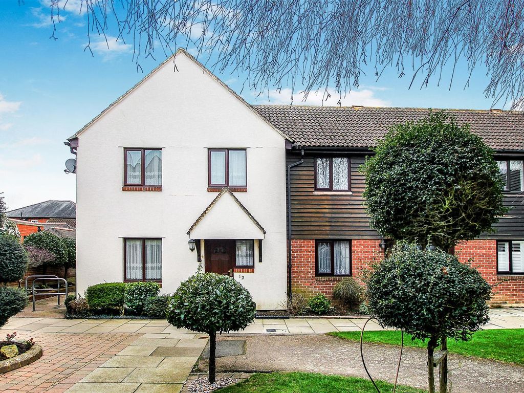 3 bed end terrace house for sale in Littlebury Court, Kelvedon Hatch, Brentwood CM15 Zoopla