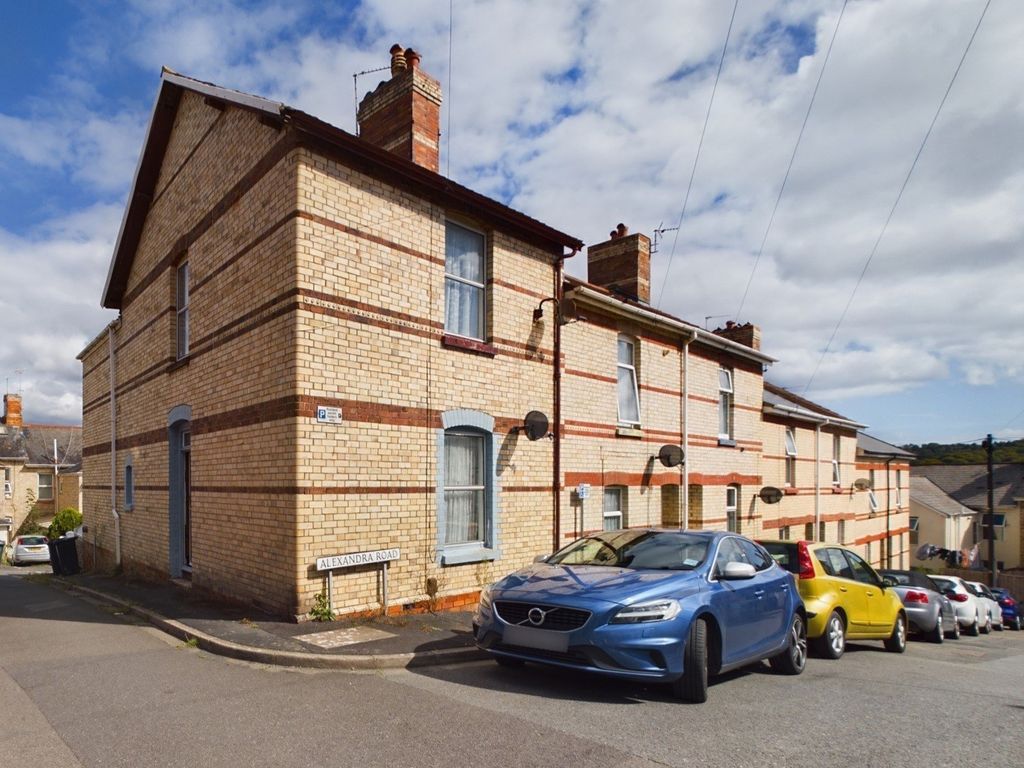 2 bed end terrace house for sale in Alexandra Road, Newton Abbot TQ12