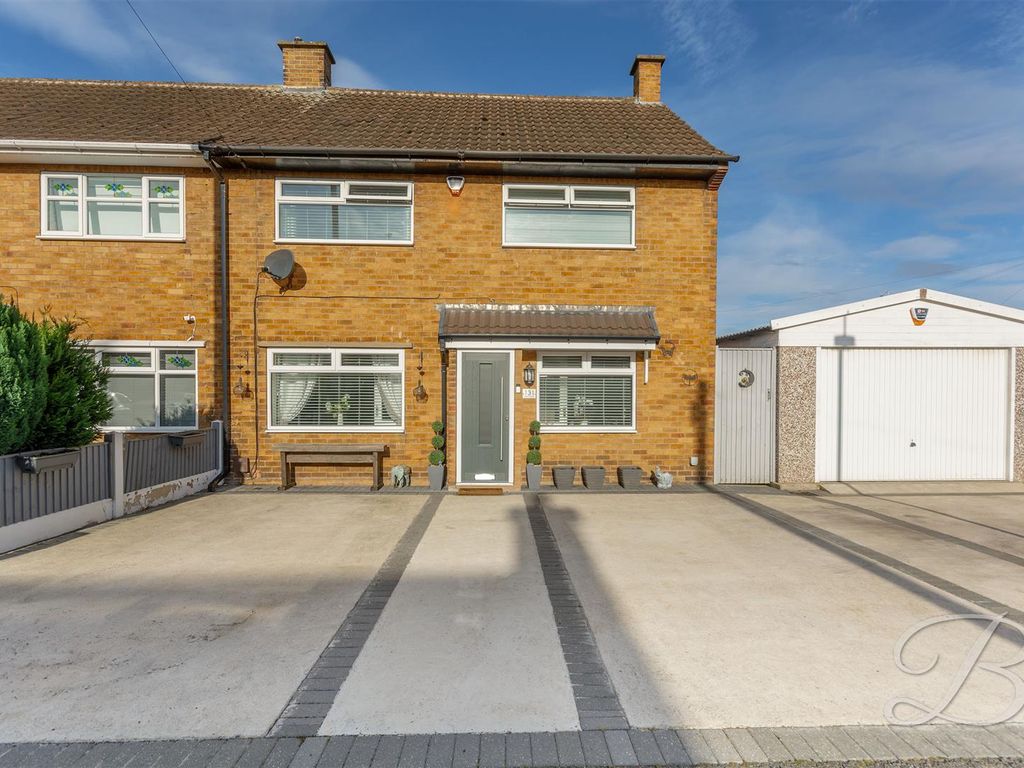 3 bed semidetached house for sale in Robin Hood Avenue, Warsop