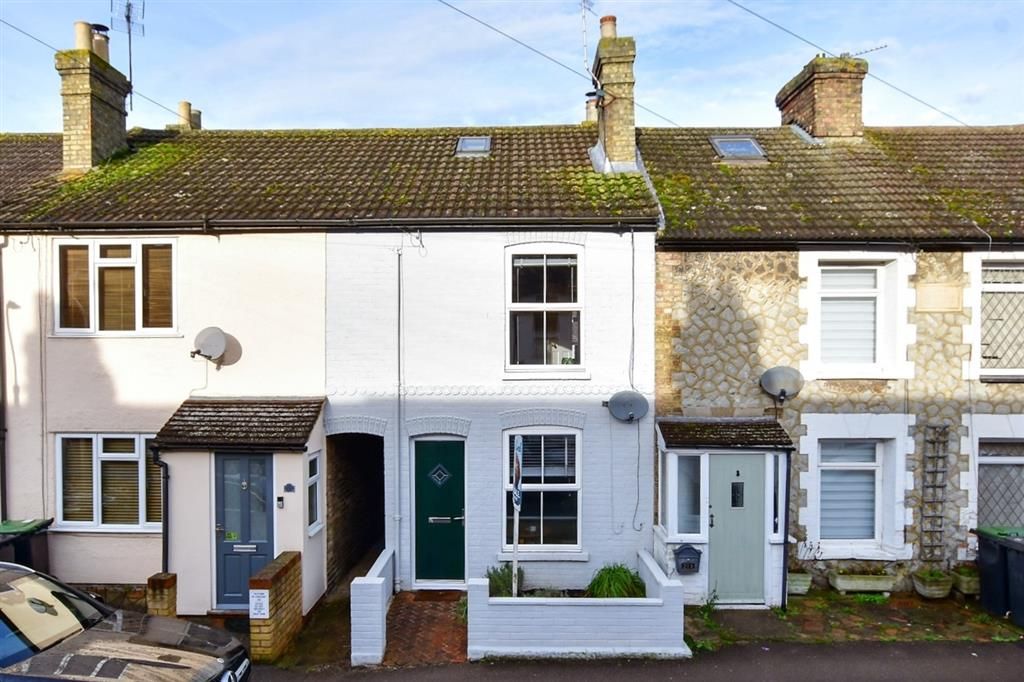 2 bed terraced house for sale in Varnes Street, Eccles, Kent ME20, £