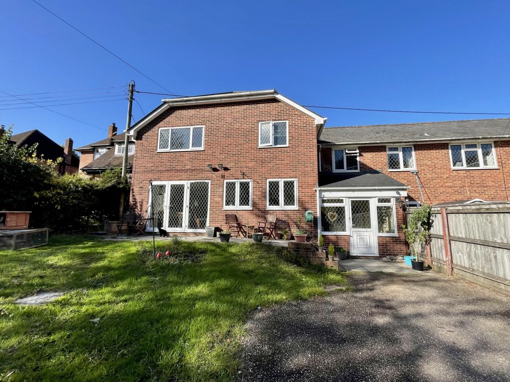 Wheatley House Pocombe Brg EX4  