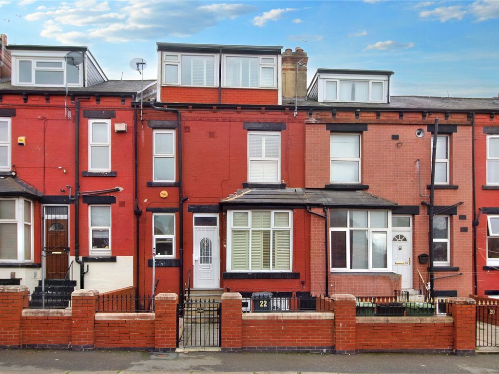 2 bed terraced house to rent in St. Hildas Avenue, Leeds, West
